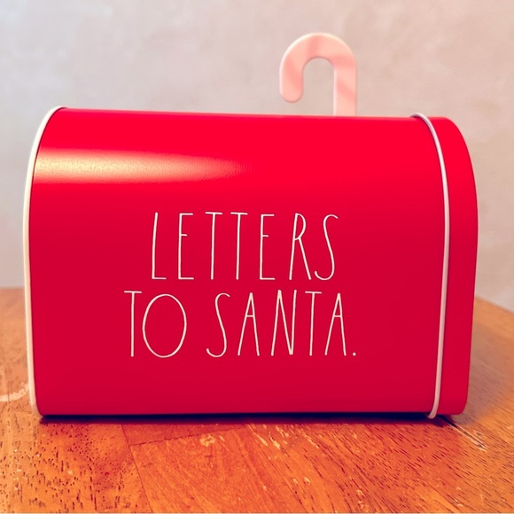 Rae Dunn Red and White LETTERS TO SANTA Candy Cane Flag Metal Mailbox NEW!! - Picture 4 of 7